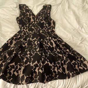 She + Sky High Quality Zip-up Dress